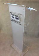 MP-LD acrylic lectern with perspex logo